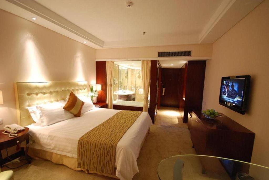 Maison New Century Hotel Ningbo Exterior foto